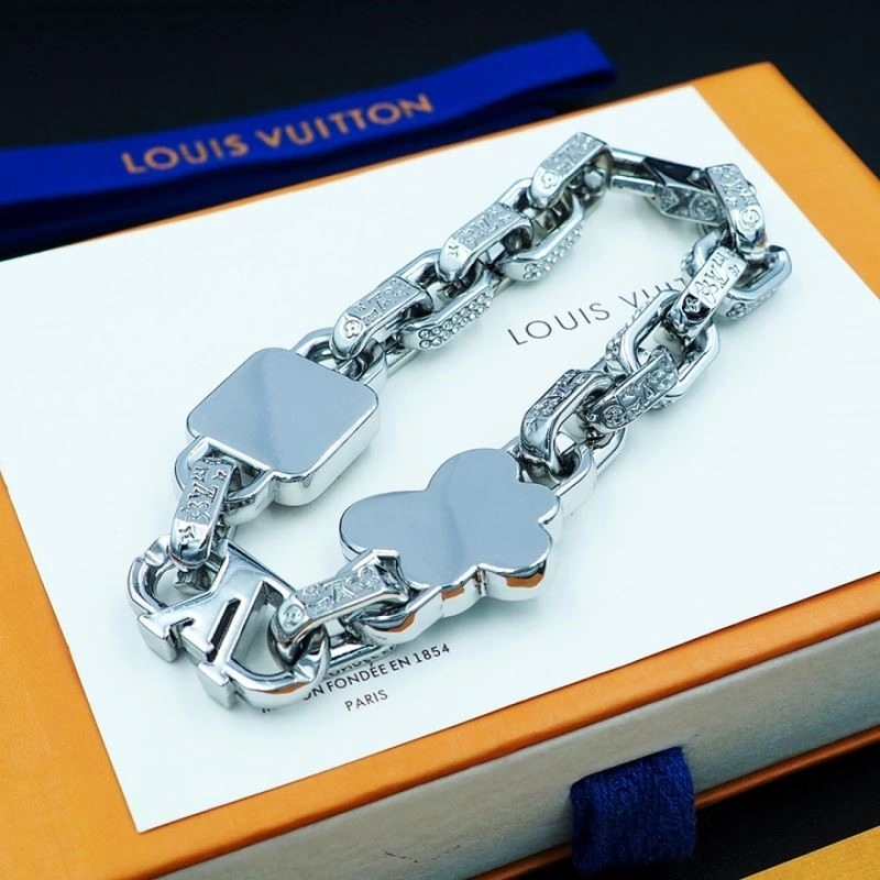 Louis Vuitton Bracelets Snug 249100