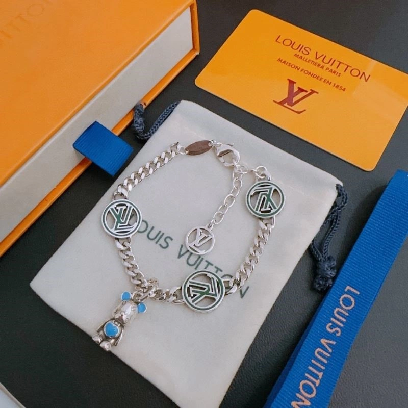 Seasonal Louis Vuitton Bracelets 249096
