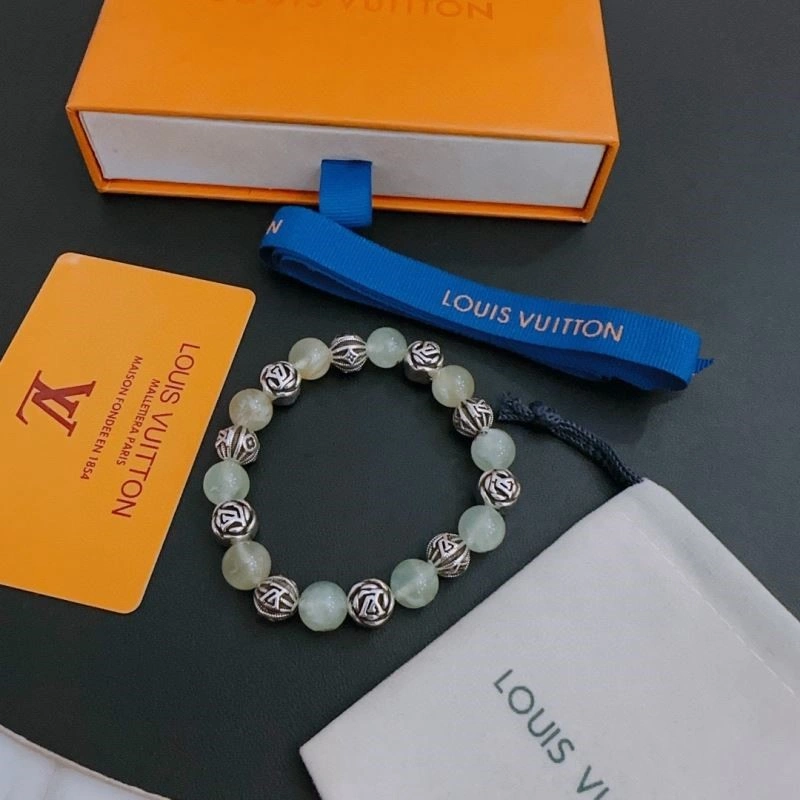 Vibrant Louis Vuitton Bracelets 249083