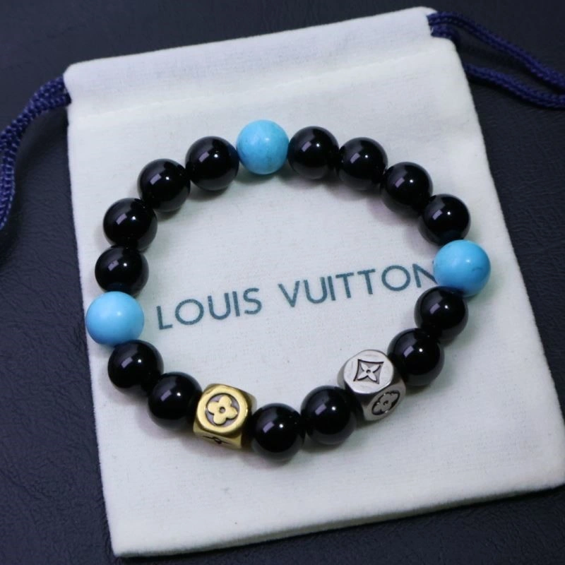 Refined Louis Vuitton Bracelets 248813