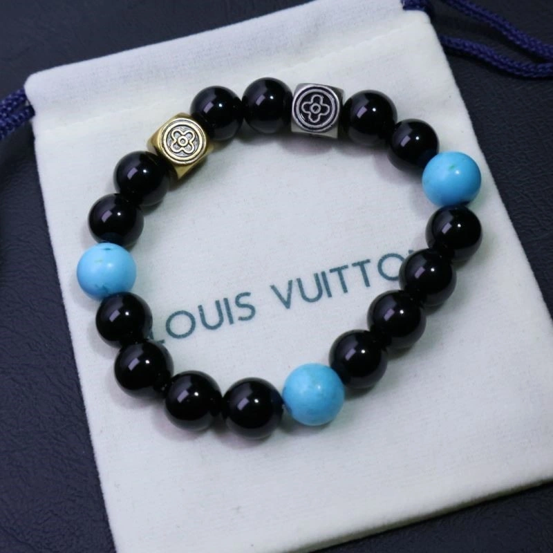 Refined Louis Vuitton Bracelets 248813