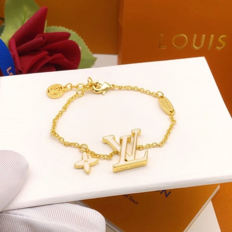 HighPerformance Louis Vuitton Bracelets 248809