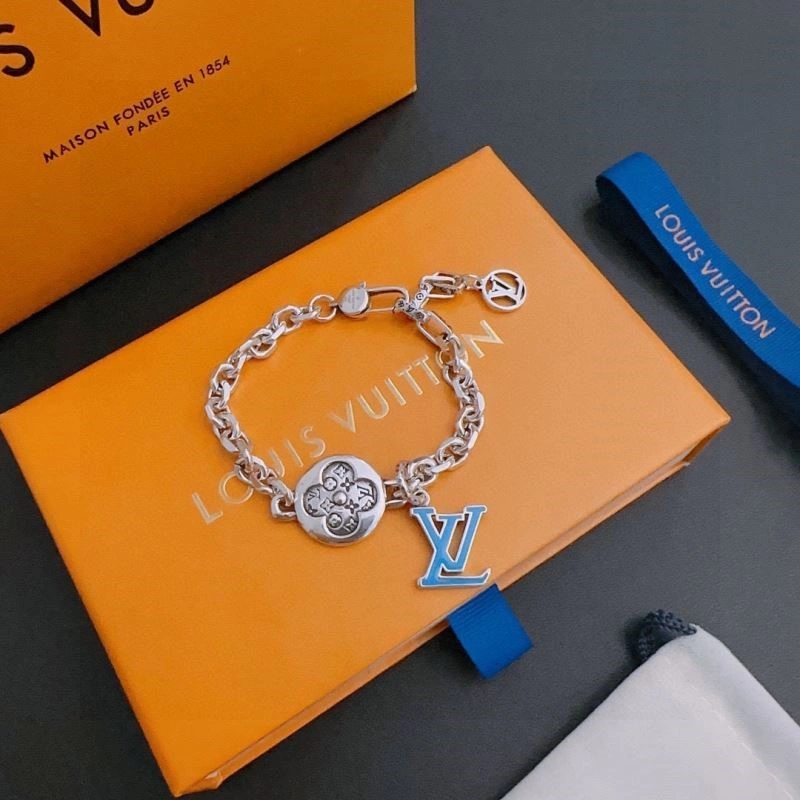 Louis Vuitton Bracelets Breathable 248810