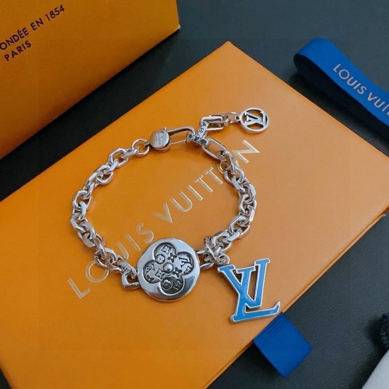 Louis Vuitton Bracelets Breathable 248810