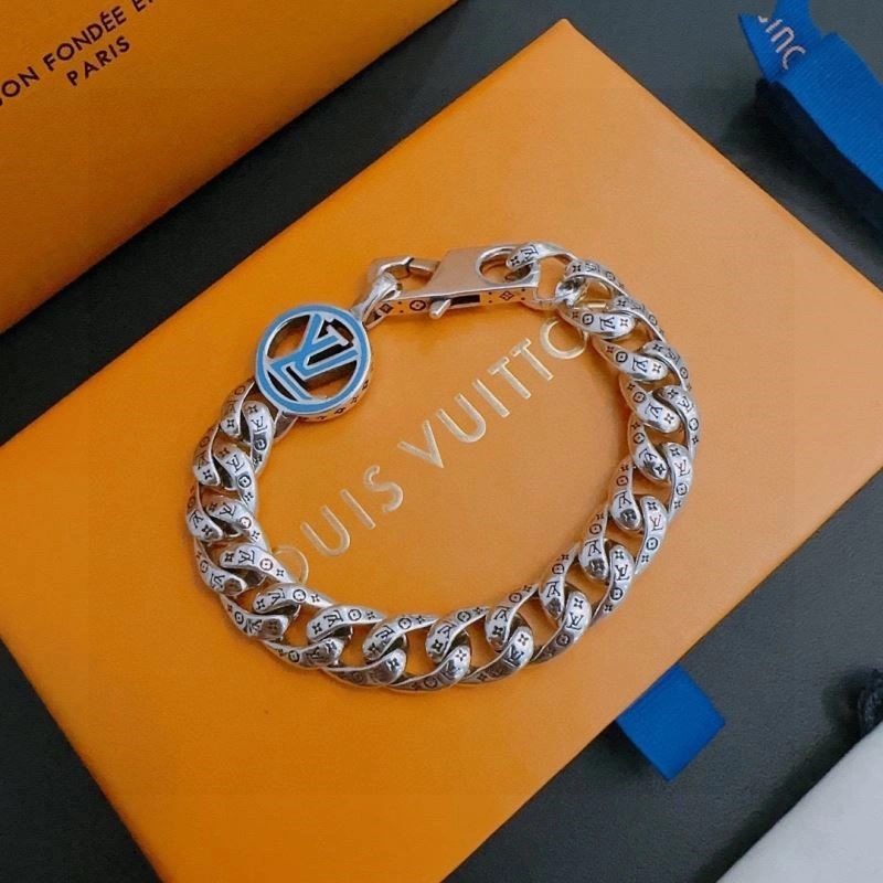 Louis Vuitton Bracelets Refined 248806