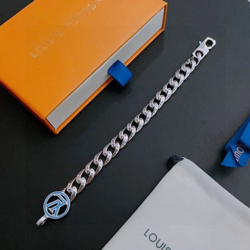 Louis Vuitton Bracelets Refined 248806