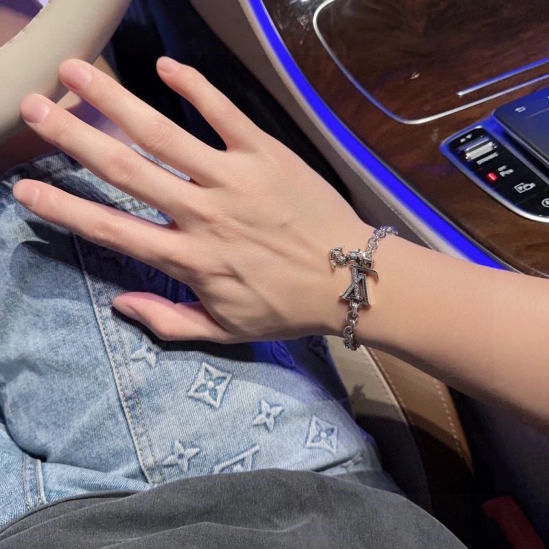 Louis Vuitton Bracelets QuickDry 248804
