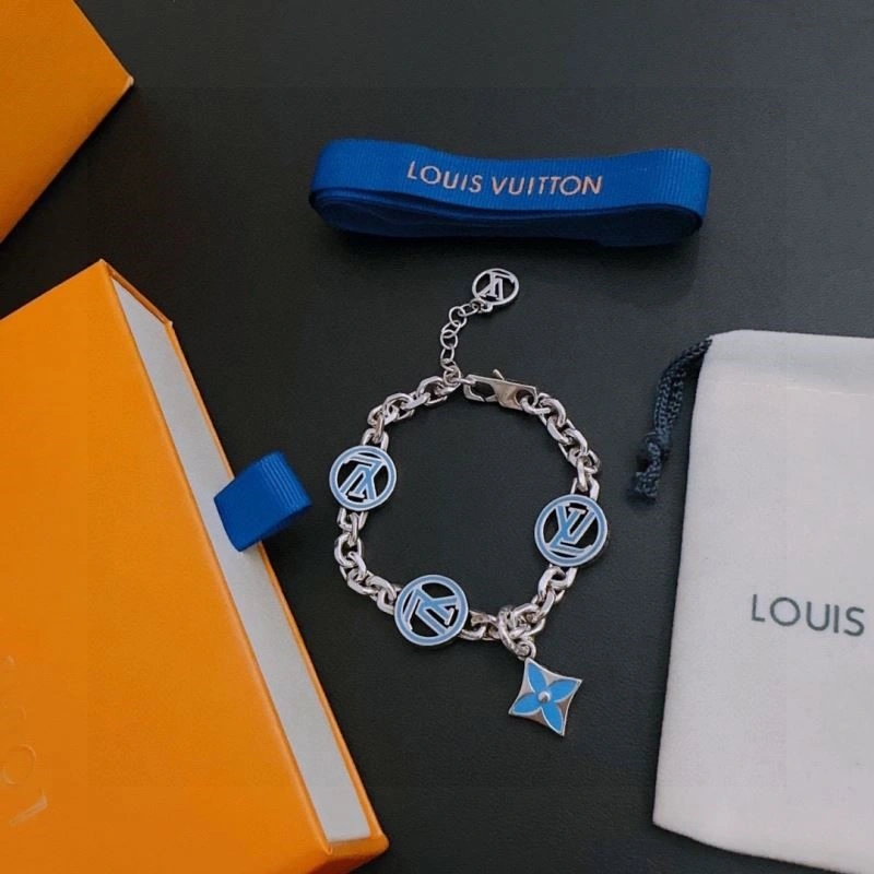 Louis Vuitton Bracelets Popular 248802