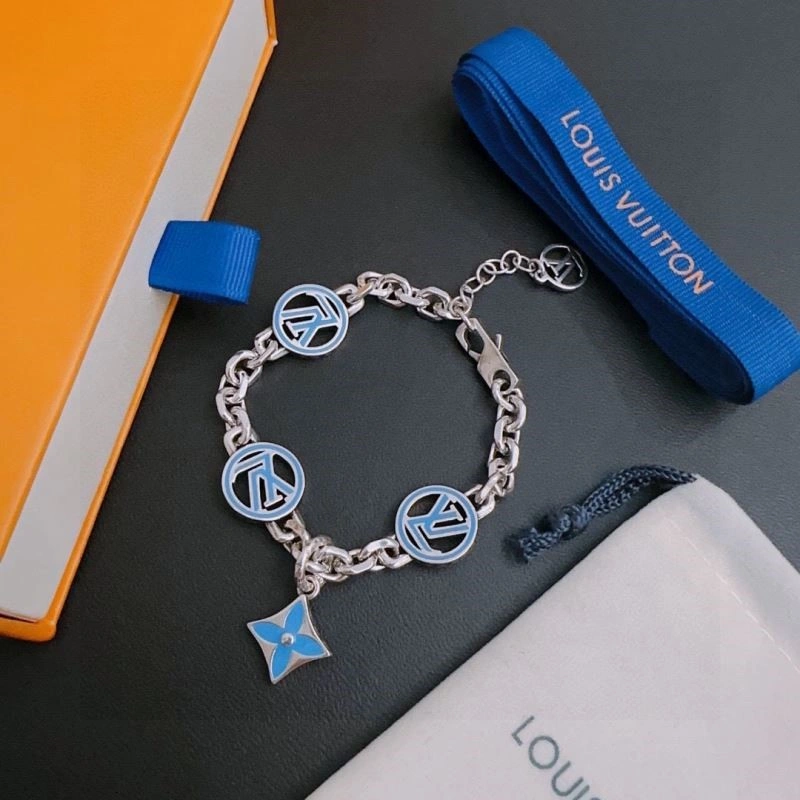 Louis Vuitton Bracelets Popular 248802