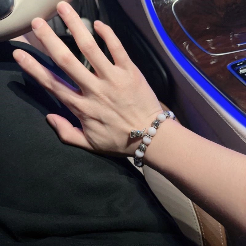 Louis Vuitton Bracelets Modern 248800
