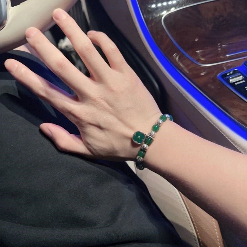 Affordable Louis Vuitton Bracelets 248788