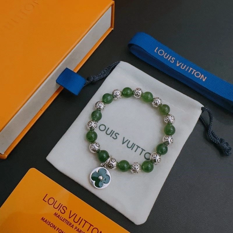Affordable Louis Vuitton Bracelets 248788