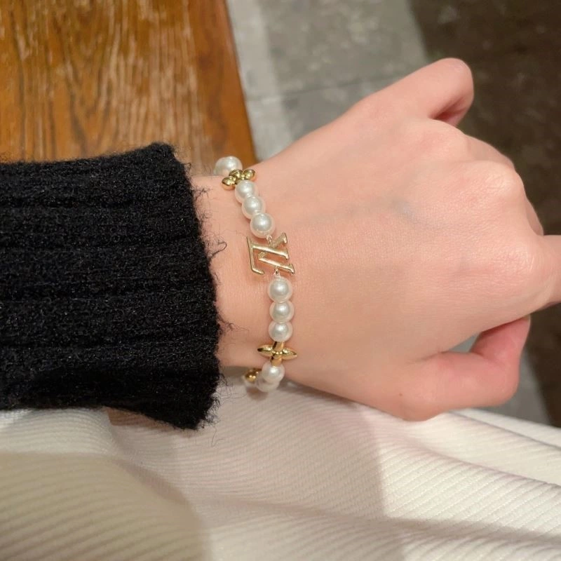 Louis Vuitton Bracelets QuickDry 248777