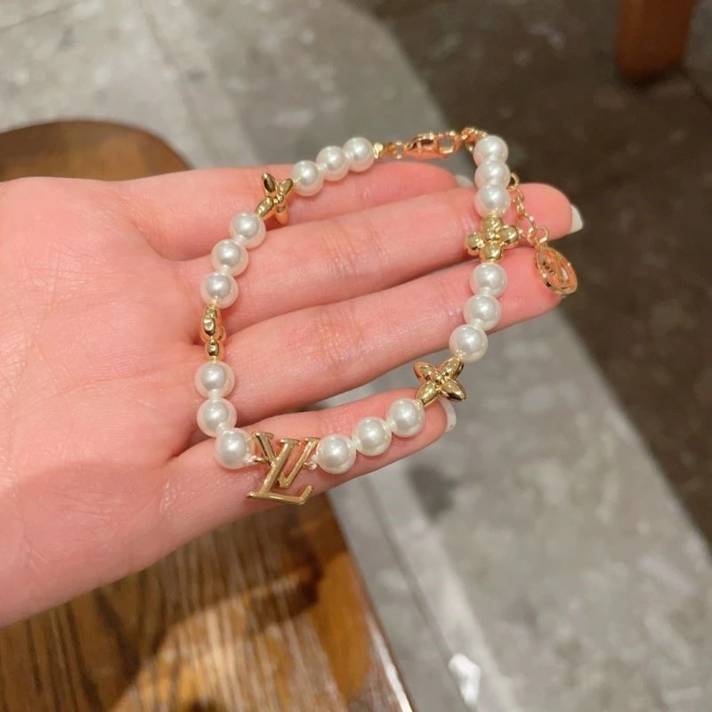 Louis Vuitton Bracelets QuickDry 248777
