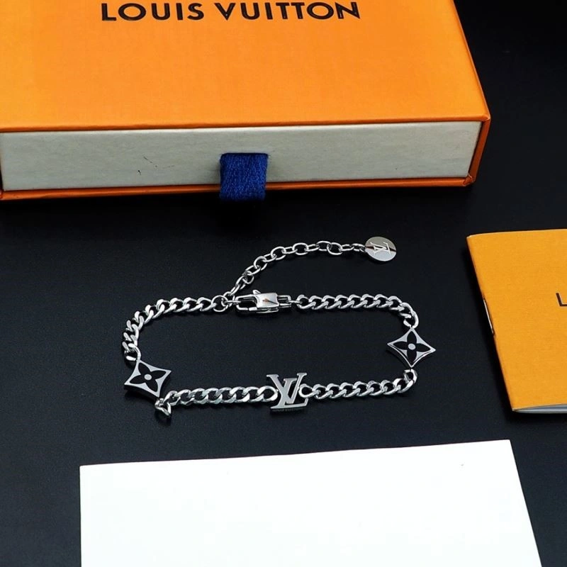 FashionForward Louis Vuitton Bracelets 248798