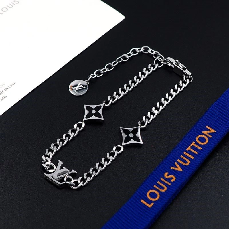 FashionForward Louis Vuitton Bracelets 248798
