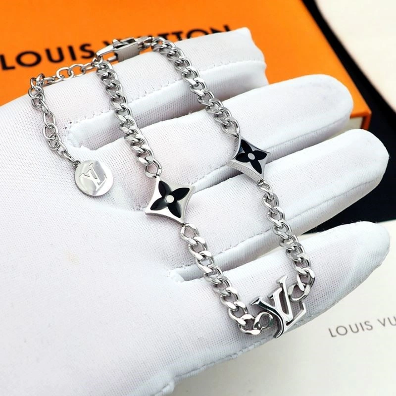 FashionForward Louis Vuitton Bracelets 248798