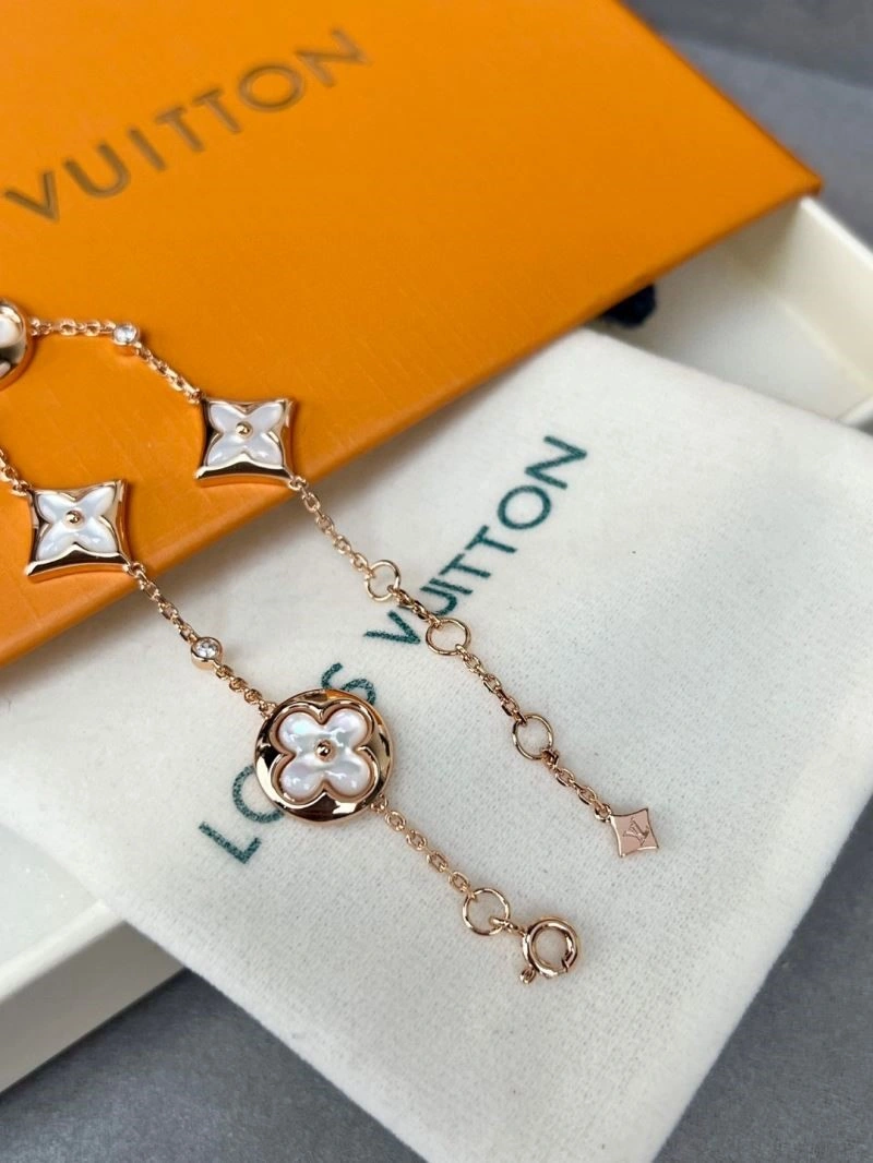 WellDesigned Louis Vuitton Bracelets 248783