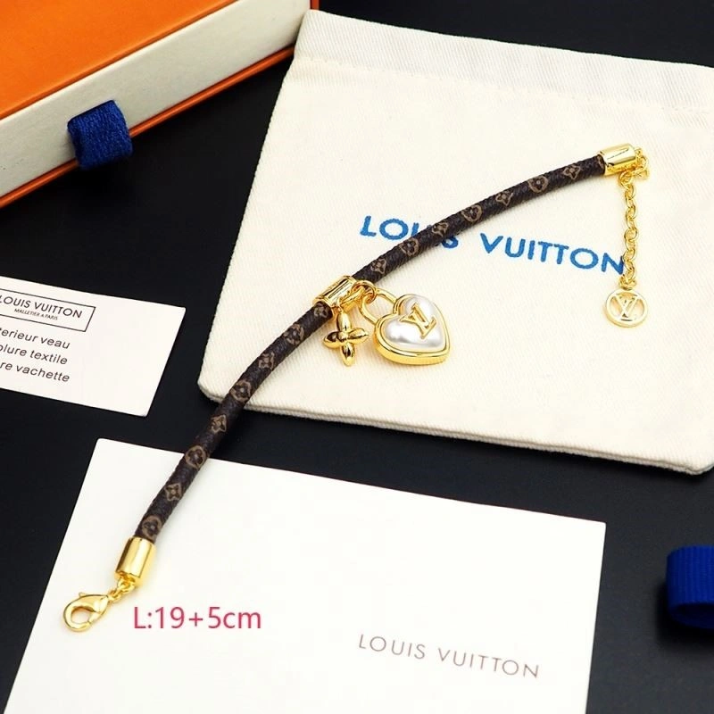 QuickDry Louis Vuitton Bracelets 248793