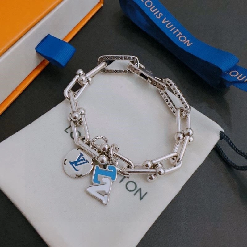 Louis Vuitton Bracelets SmoothTexture 248795