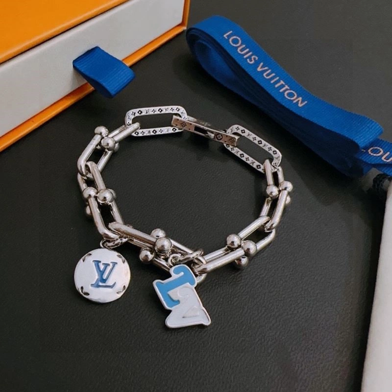 Louis Vuitton Bracelets SmoothTexture 248795