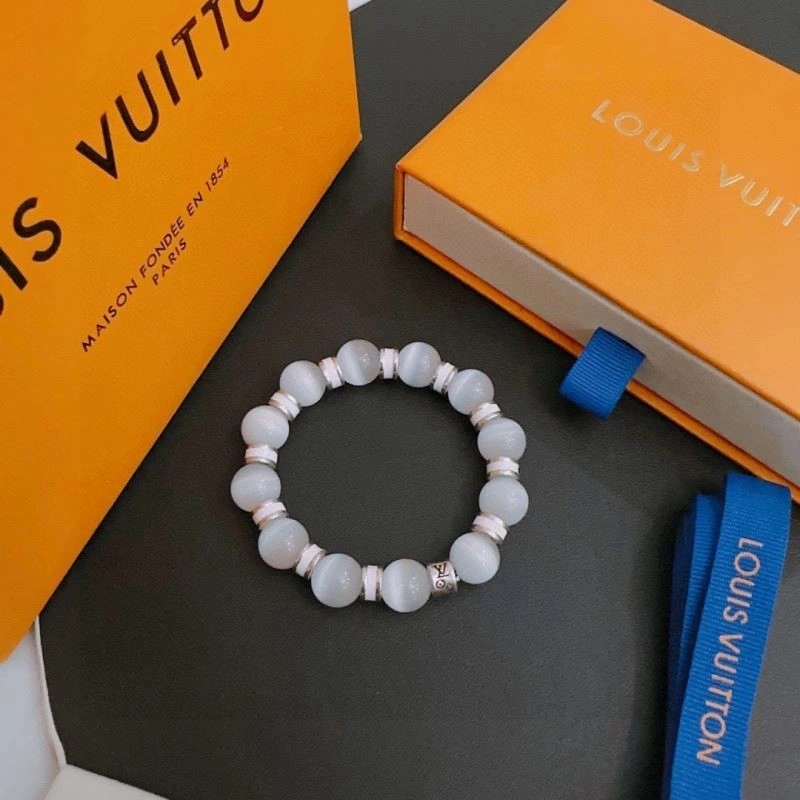 Louis Vuitton Bracelets Refined 248792
