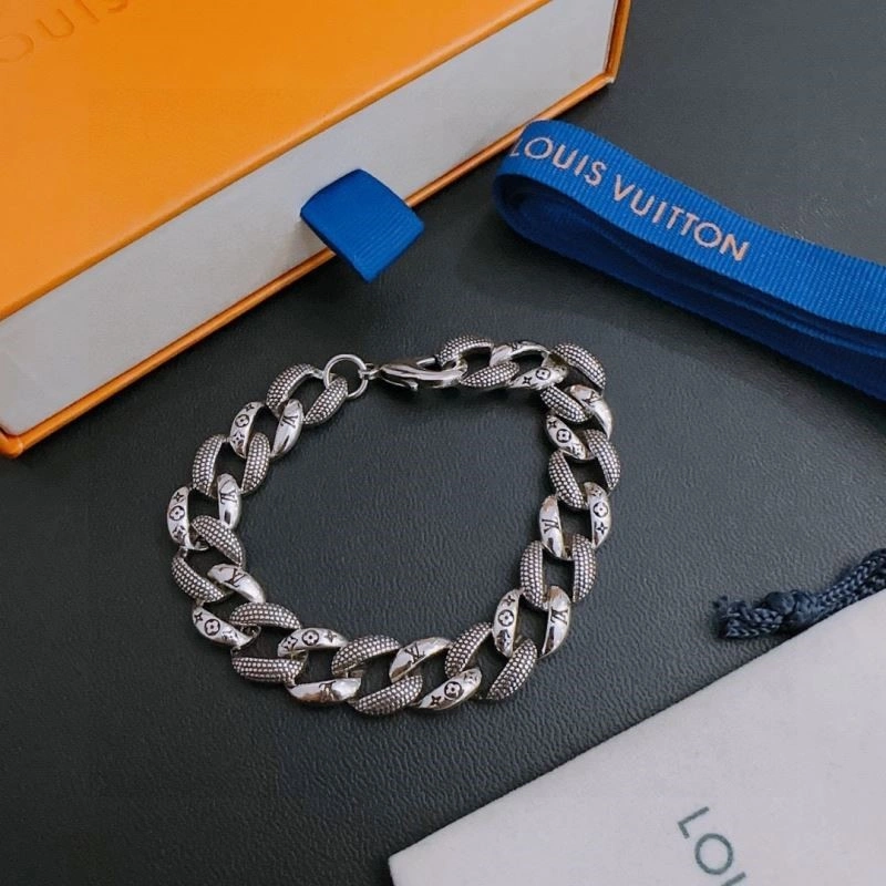 OnTrend Louis Vuitton Bracelets 248766