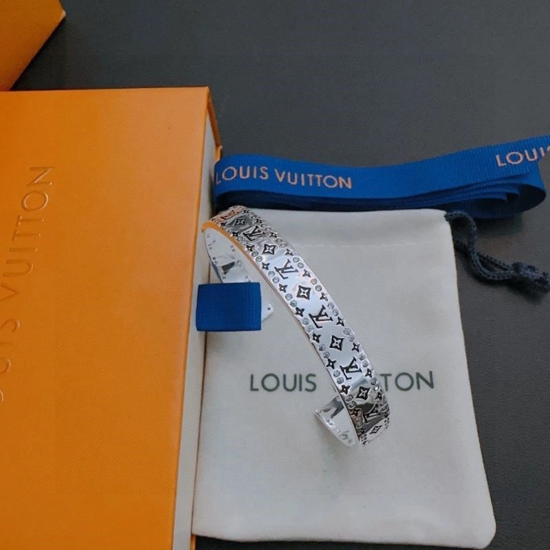 Louis Vuitton Bracelets Flexible 248765