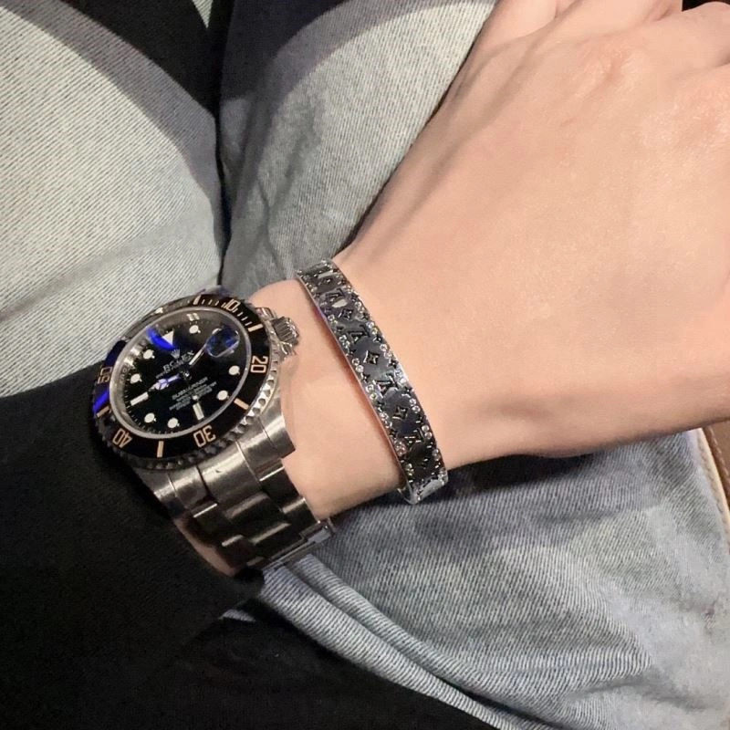 Louis Vuitton Bracelets Flexible 248765