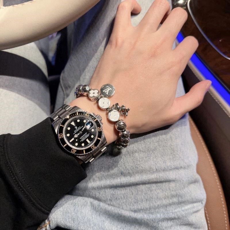 Louis Vuitton Bracelets Lightweight 248773