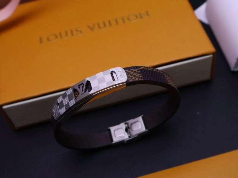 Louis Vuitton Bracelets Efficient 248769