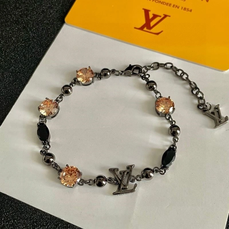 Bold Louis Vuitton Bracelets 248764