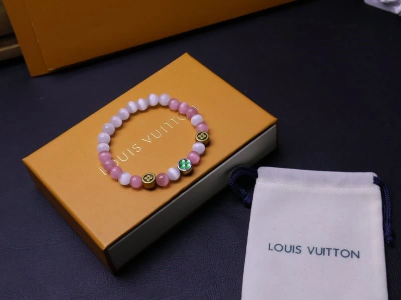 Breathable Louis Vuitton Bracelets 248761