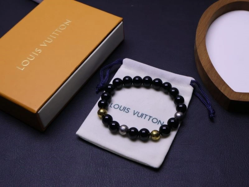 Louis Vuitton Bracelets ModernLook 248757