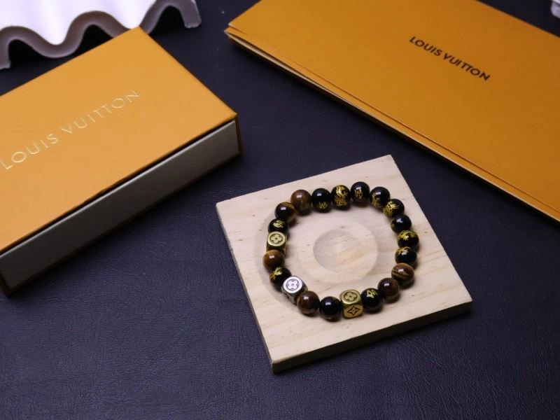 Louis Vuitton Bracelets TechFriendly 248736