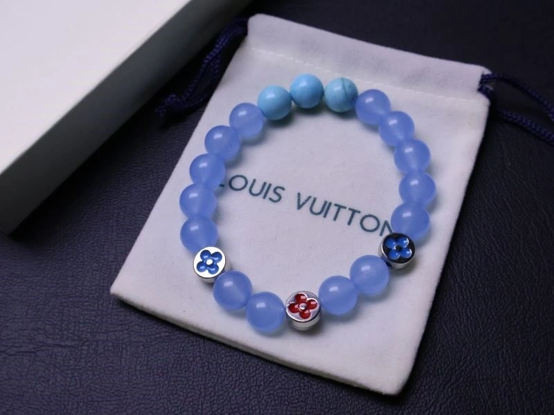 Louis Vuitton Bracelets FashionForward 248738