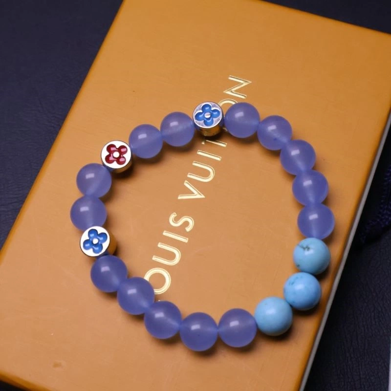 Louis Vuitton Bracelets FashionForward 248738
