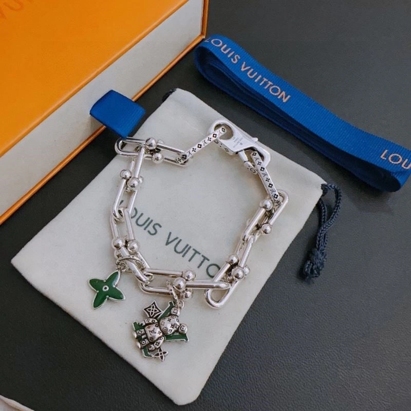 Louis Vuitton Bracelets TravelReady 248740
