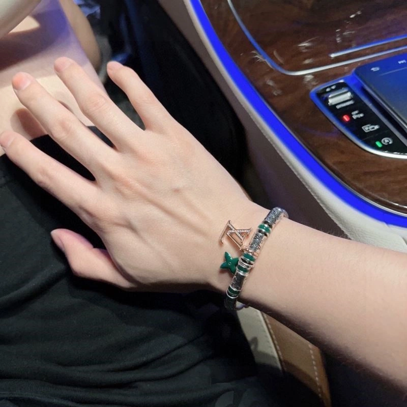 Louis Vuitton Bracelets WaterResistant 248754