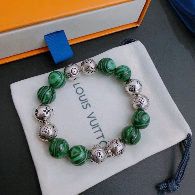 Louis Vuitton Bracelets SmartChoice 248747