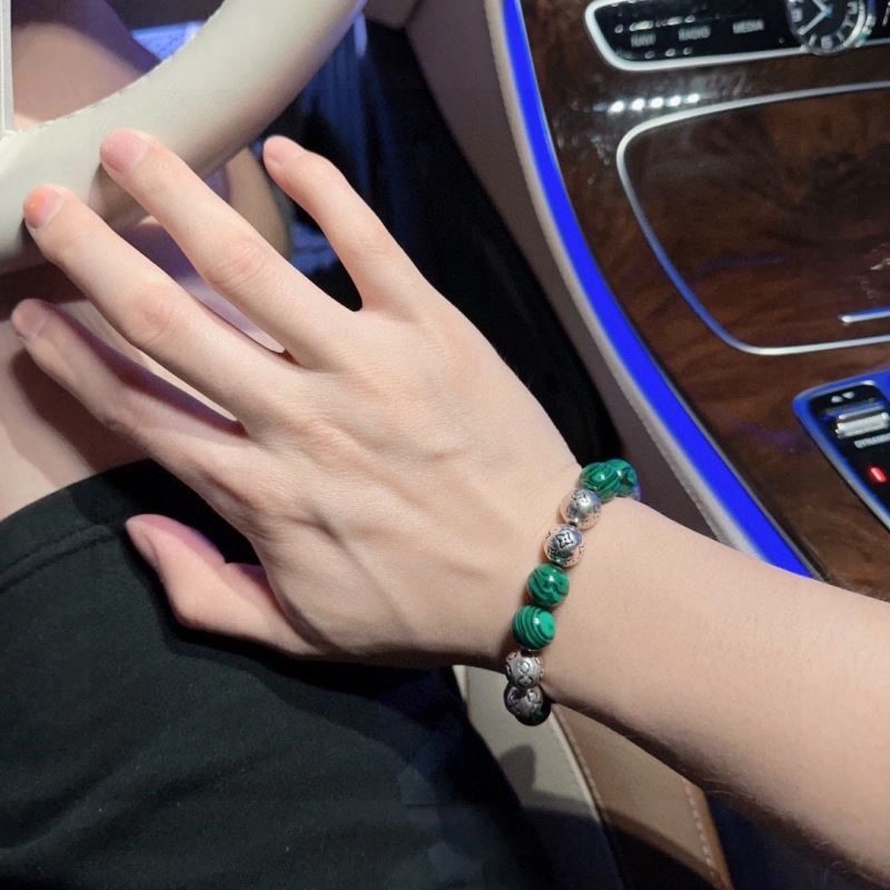 Louis Vuitton Bracelets SmartChoice 248747