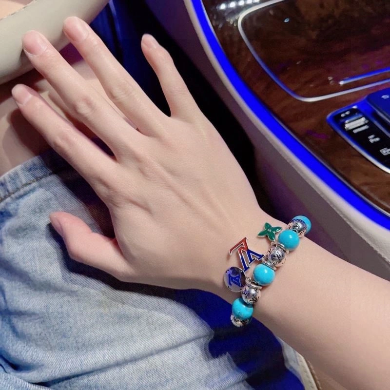 Louis Vuitton Bracelets Seasonal 248745