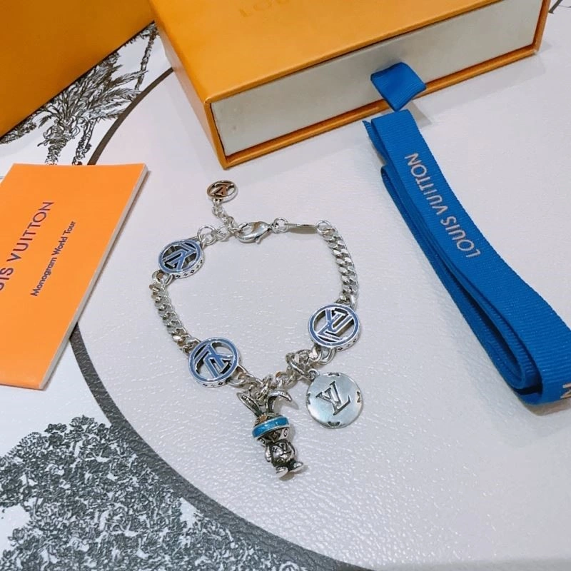 Louis Vuitton Bracelets Refined 248729
