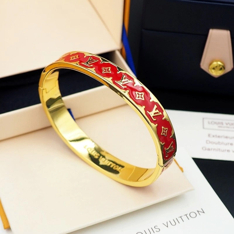 Versatile Louis Vuitton Bracelets 248749