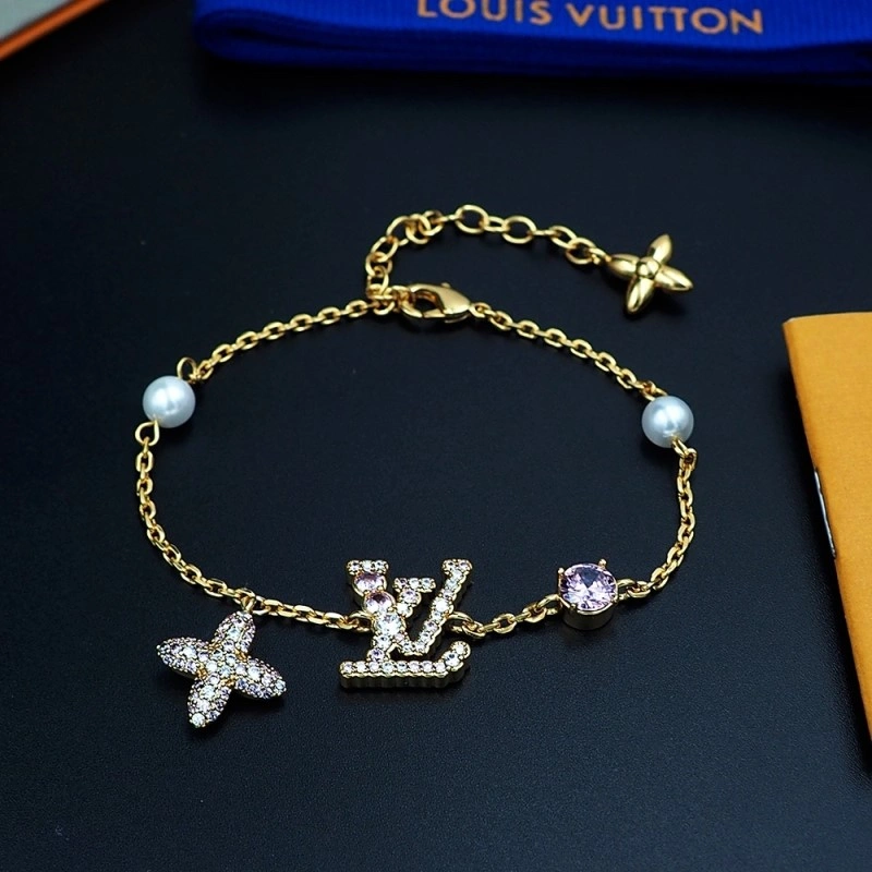 Breathable Louis Vuitton Bracelets 248723