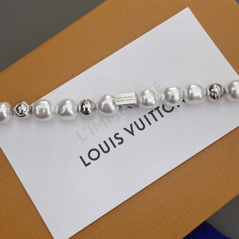 WellDesigned Louis Vuitton Bracelets 248718