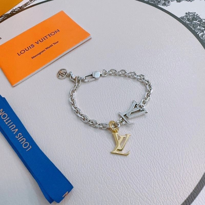 Louis Vuitton Bracelets Sporty 248716