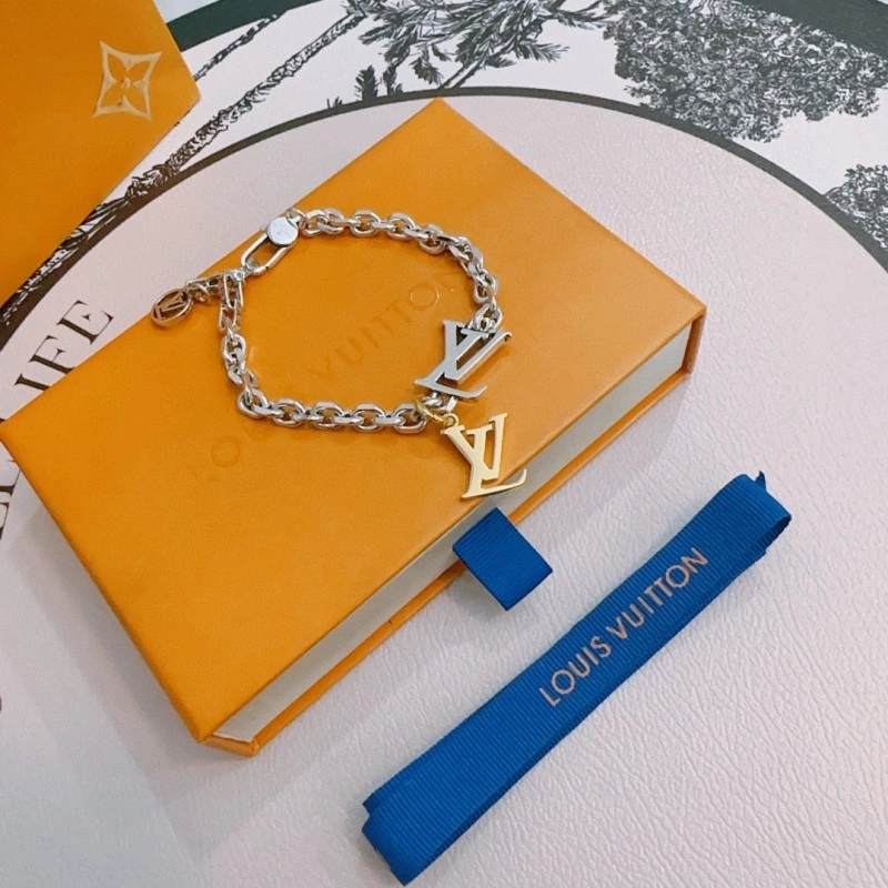 Louis Vuitton Bracelets Sporty 248716