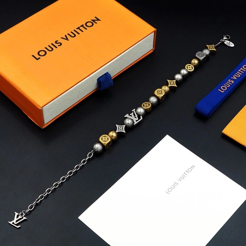 Lightweight Louis Vuitton Bracelets 248714