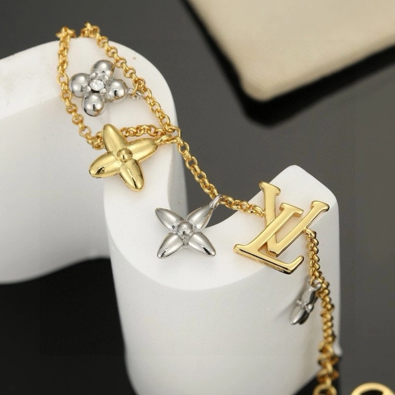 AllSeason Louis Vuitton Bracelets 248712